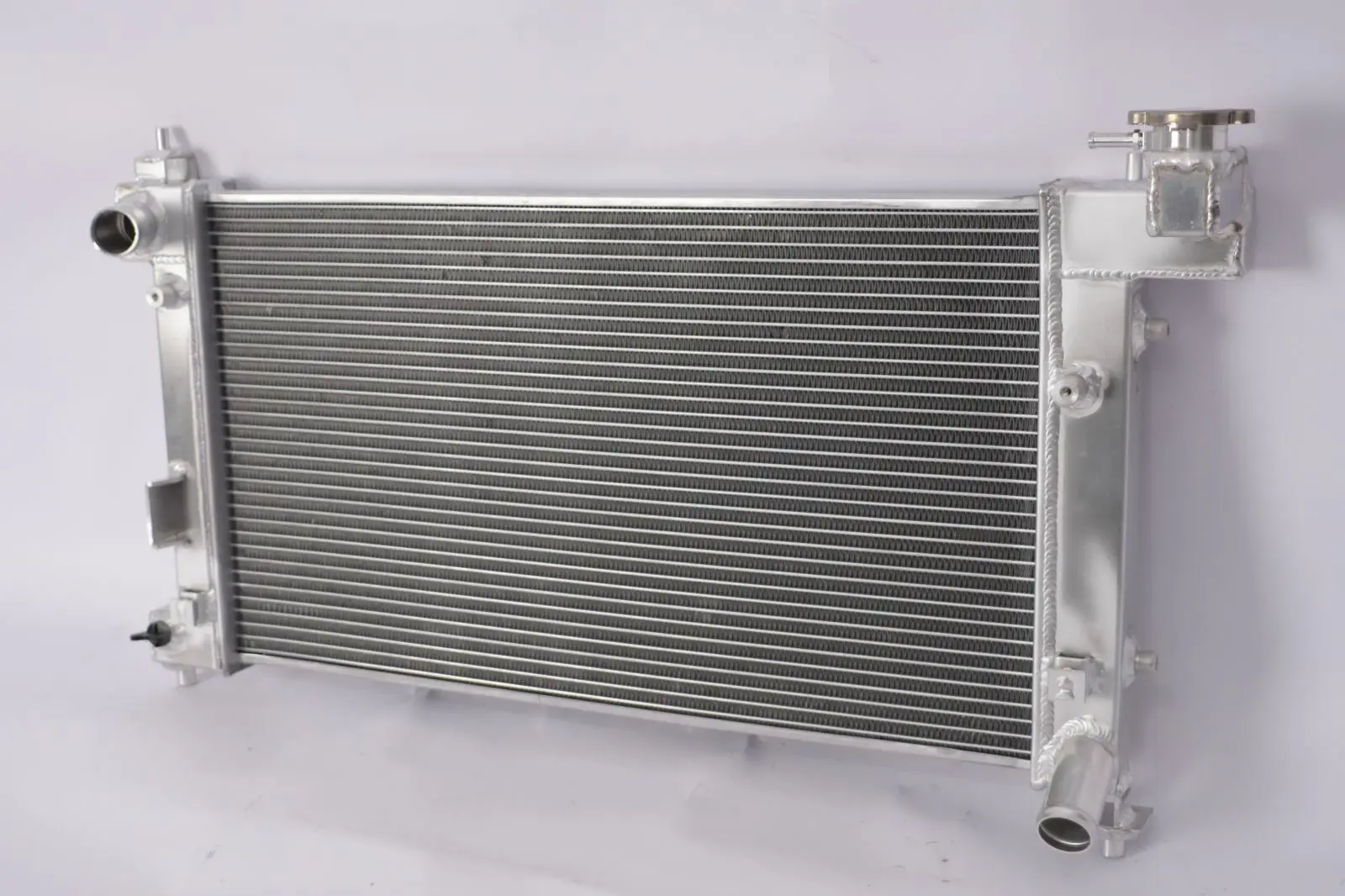 Speed Daddy Aluminum Core Radiator For 2003-2008 Corolla Matrix Vibe – AT/MT DPI 2428