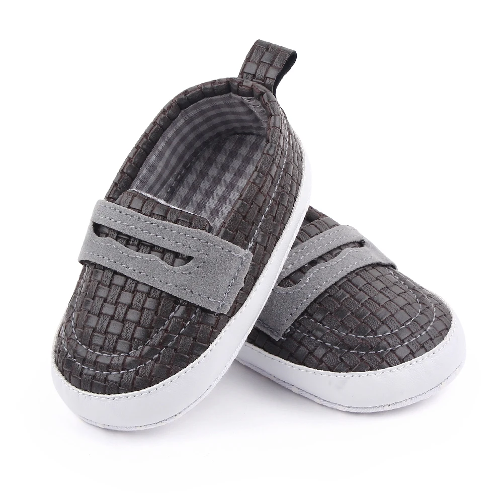 High Quality Soft Sole British Style Solid Color Boys' Moccasins factory