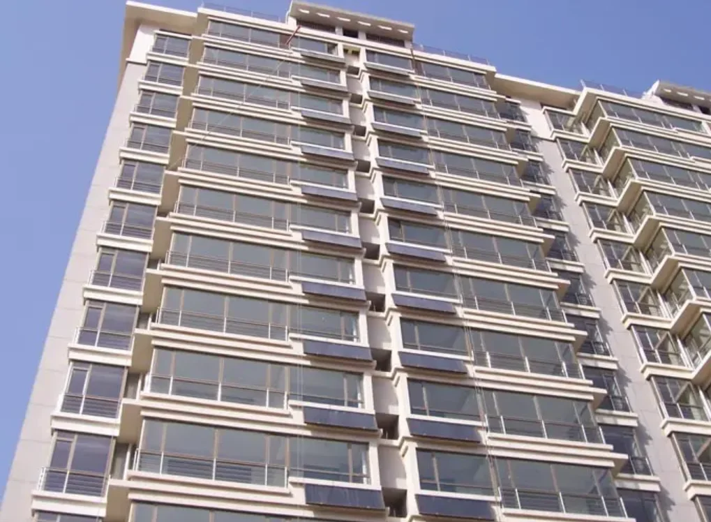 Polyurethane Tank Solar Hot Water System Solar Water Heater with Liquid Flat Plate Collector and High Density