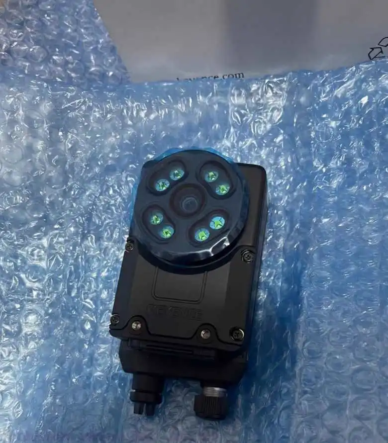 Original Keyence IV3-600CA Smart Camera with Wide Field of View