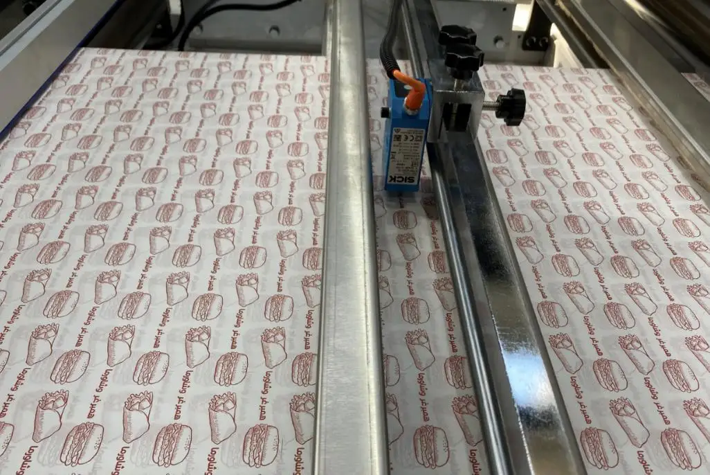 Food Hamburger Paper Cutter Wrapper Paper Sheets Roll to Sheet Cross Cutting Machine