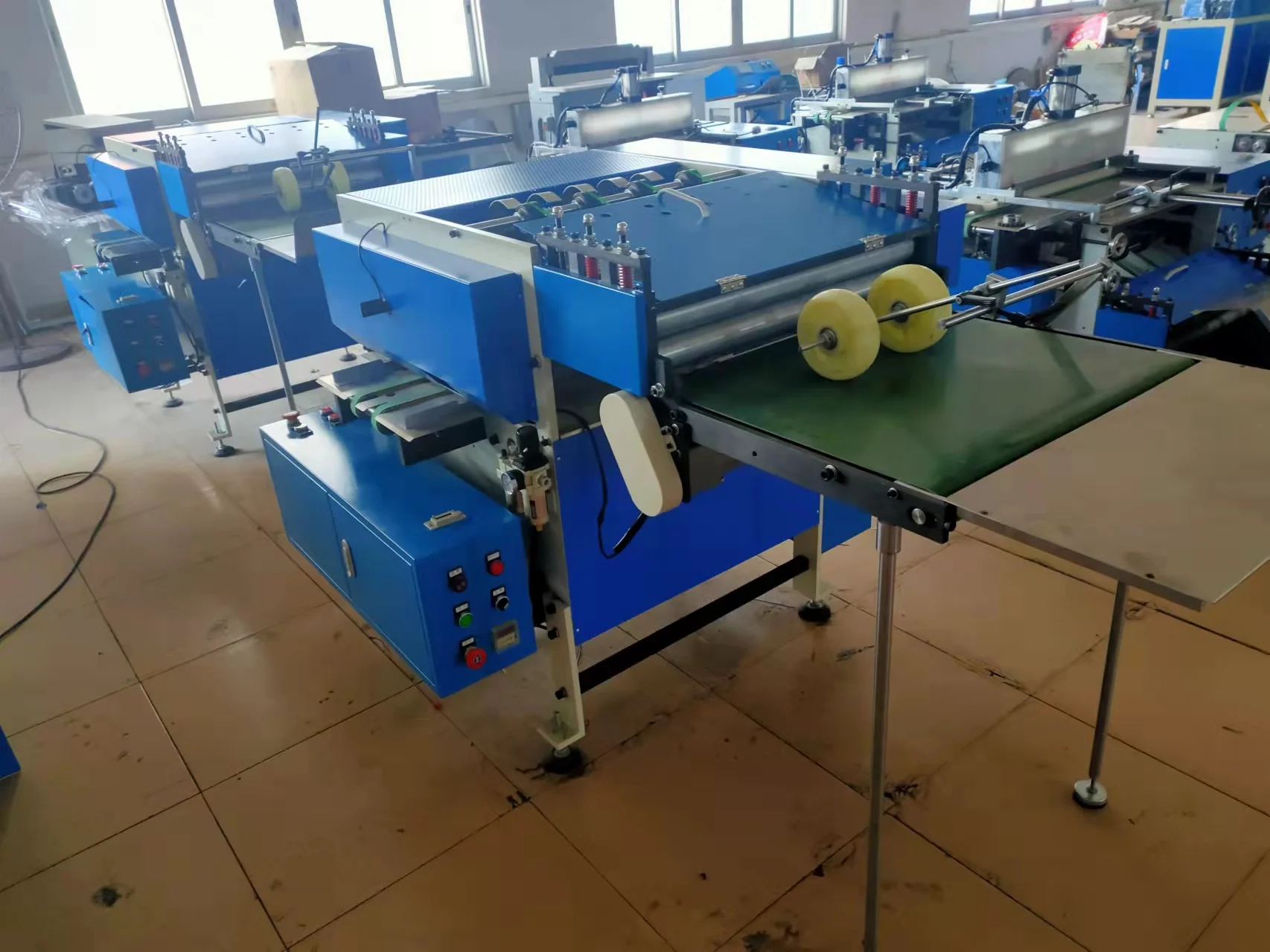 ZXSF-600 Automatic Book Sewing and Folding Machine