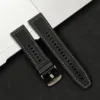 Nero con linee bianche