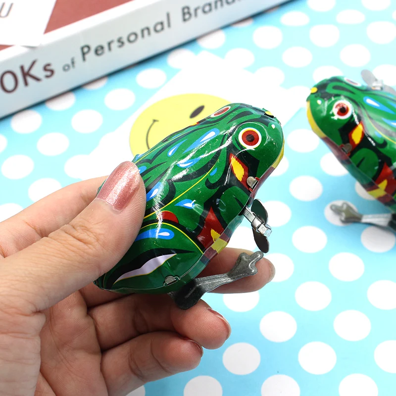 Жестяная лягушка, ностальгическая заводная игрушка на цепочке, железная игрушка животного для детей