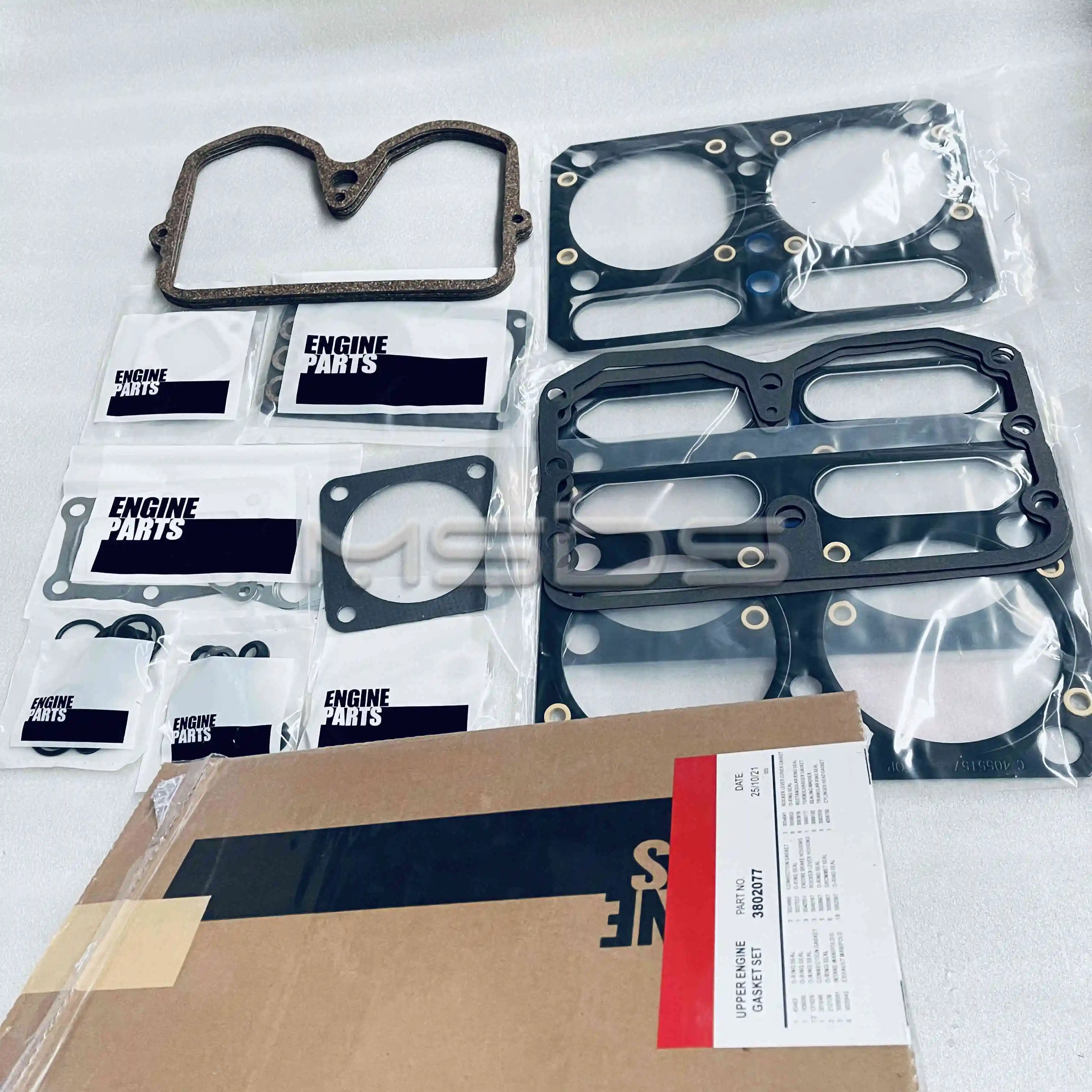 Cummins NH220 Upper Engine Gasket Kit 3802077 - Reliable Performance