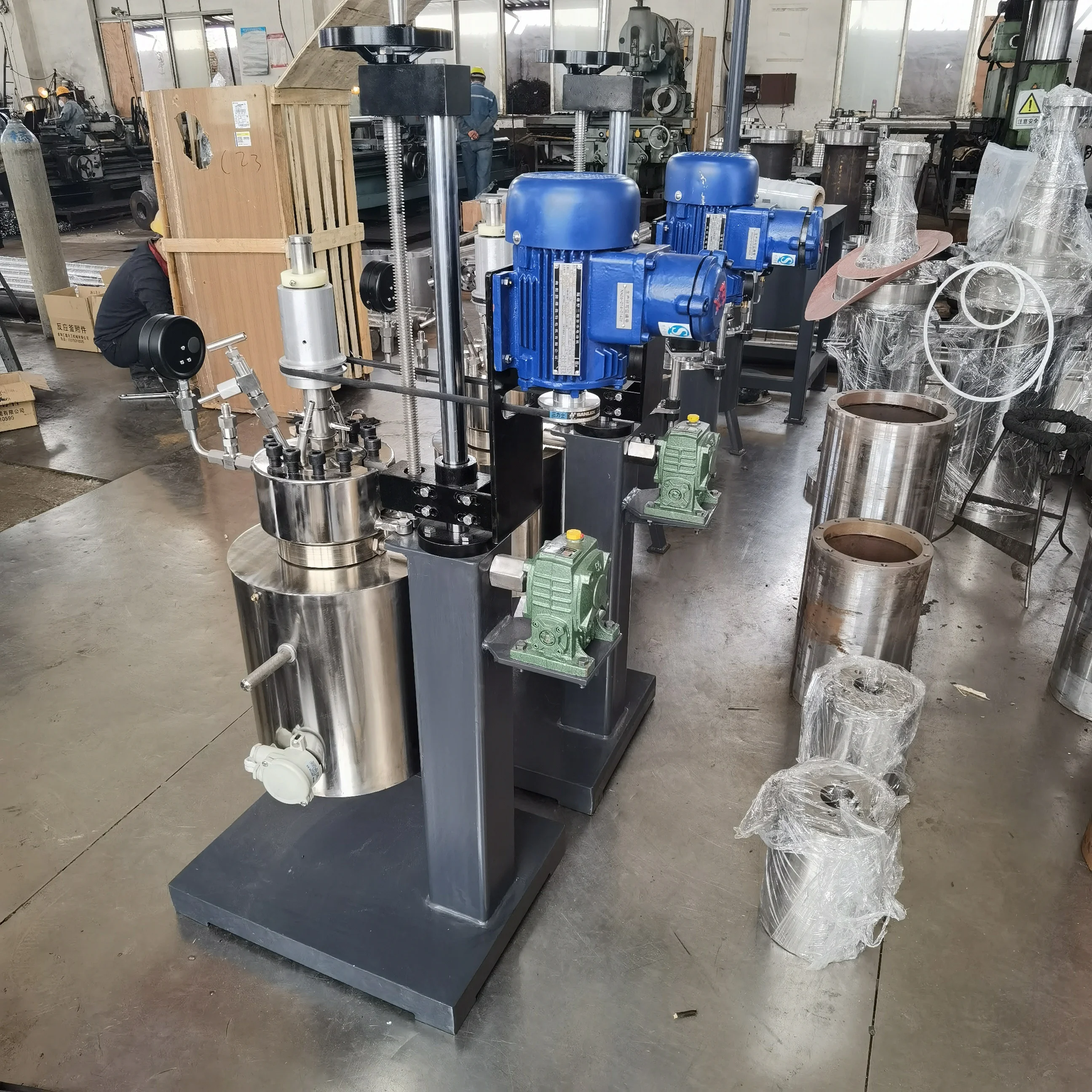 2 Liters Lab Hydrogenation Reactor High Pressure Kettle with Core Components Engine Motor Pressure Vessel