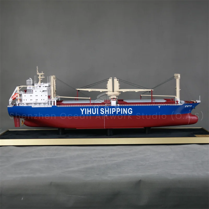 Highly detailed bulk carriers model and Cochin Shipyard replica, equipped with realistic cargo hold model, strictly designed in accordance with major classification society standards. Exquisite watercraft with precise scale, fine workmanship, and authentic structure restoration. Ideal for maritime teaching, exhibition, collection, and corporate gifts. Support custom size, logo, and painting, factory direct supply with reliable quality and on-time delivery.Amber@vesselmodel.com Tel: +86 18038048785