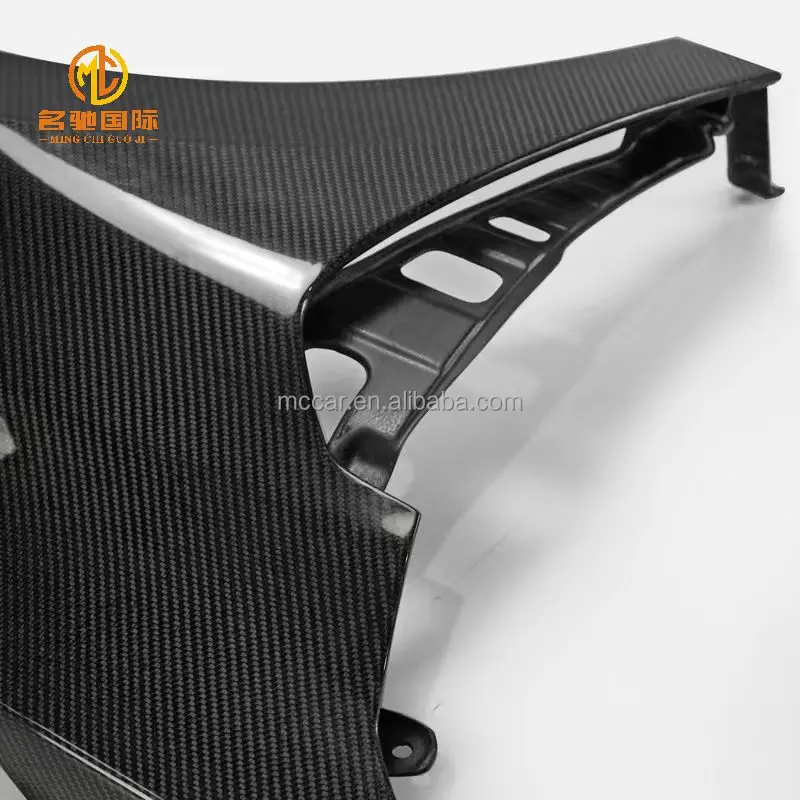 ホンダ シビック タイプR(FK8)用 カーボンファイバー フェンダー