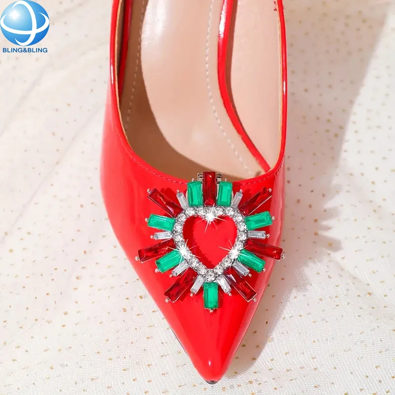 Shiny Green and Red Color Crystal  Shoe Buckle Heart Shape Rhinestone Detachable Shoe Clip for Ladies Shoe Accessory Gifts Jewel