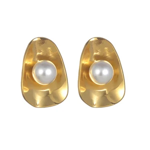 YUKAM Korean Fashion Stainless Steel Shell Pearl Earring Gold Plated Irregular Geometric Imitation Pearl Stud Earrings for Women