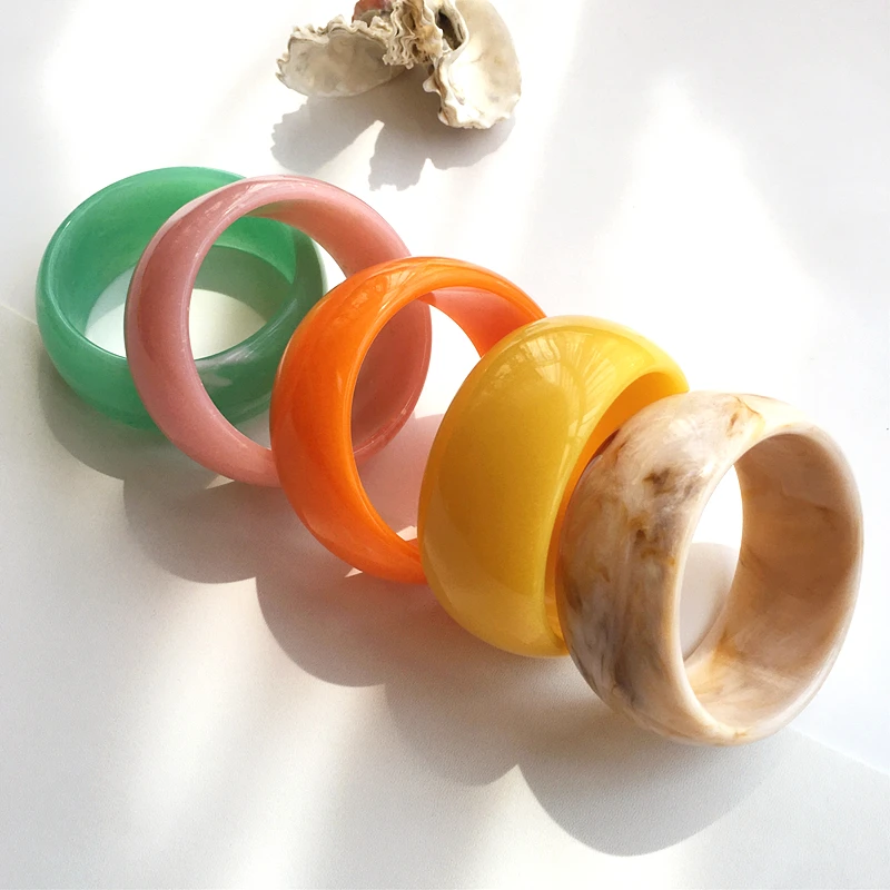 UJBOX Wide Chunky Acrylic Bracelets for Women Colorful Plastic Wrist Jewelry Accessories aperçu 5