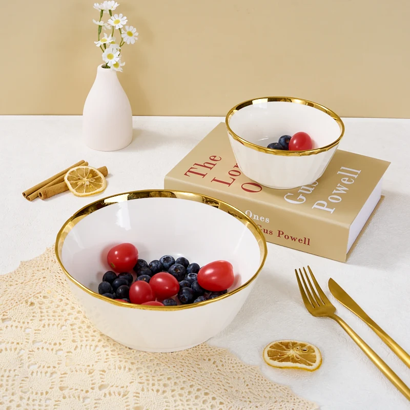 Sérsniðin merki porcelænshjónabands- og rísibollar með reljéfmynduðum punktamynstri, gullhringlaga, öruggt í diskvél og ofni