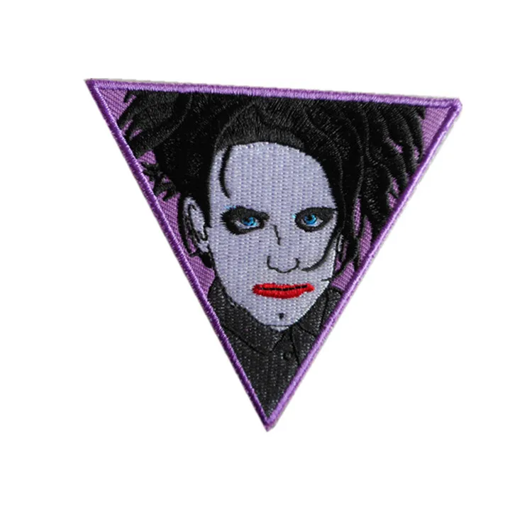 Нашивка С Вышивкой белого медведя на