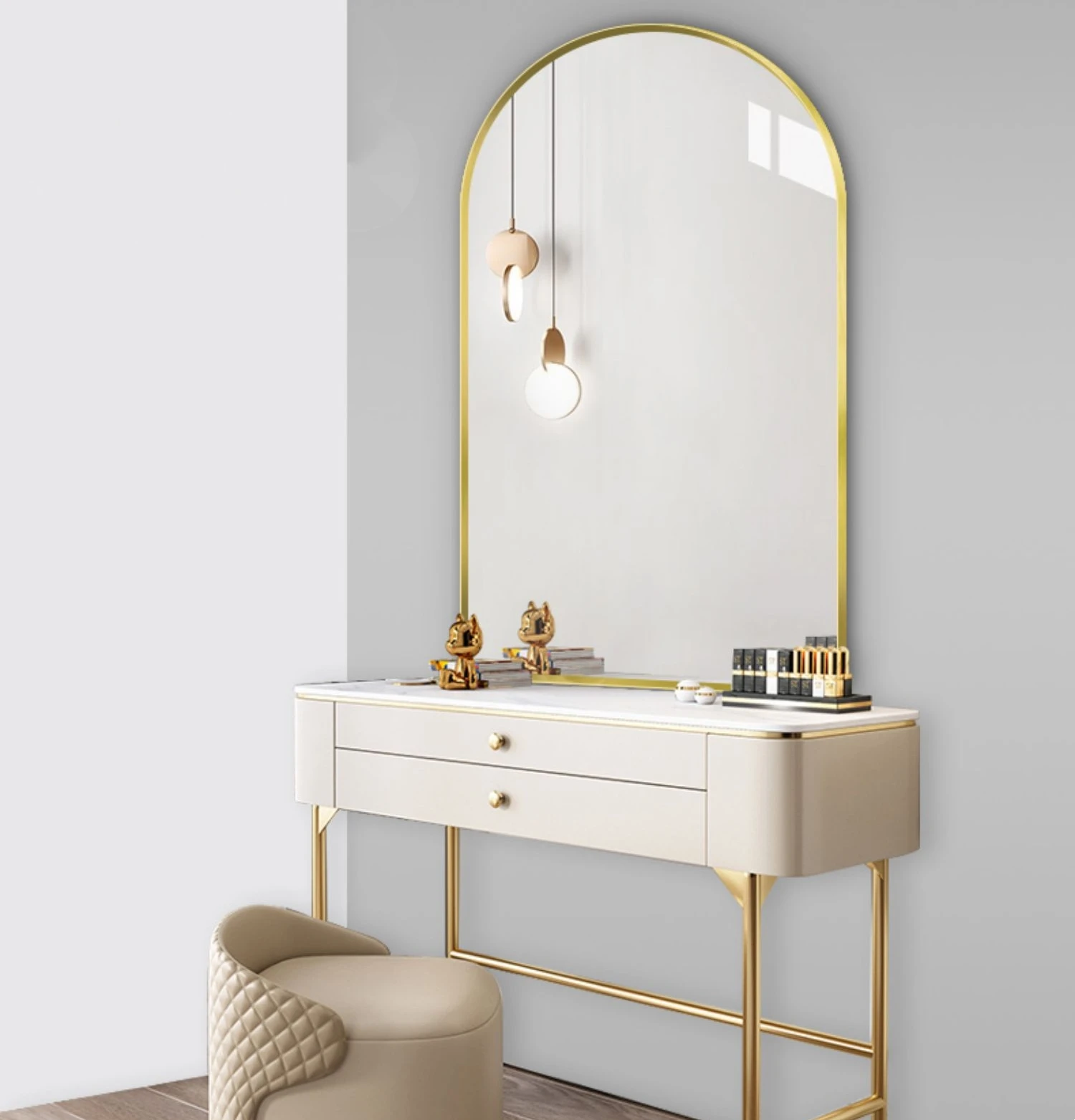 Vintage Vanity Wall Mirror Home Decor Furniture Vanity Makeup Home Decor Wall Mirror for Living Room With Gold Frame