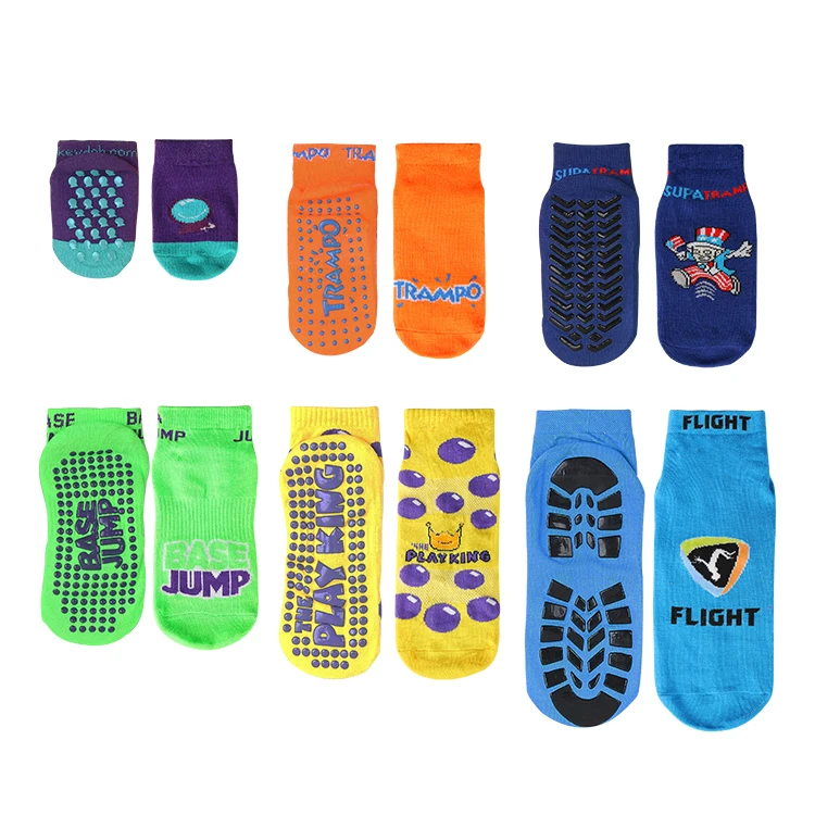 KTS160 OEM Custom Logo Adult Men Women Chidren Kid Anti-Slip Sky Zone Indoor Playground Non Slip Jump Pvc Trampoline Grip Socks