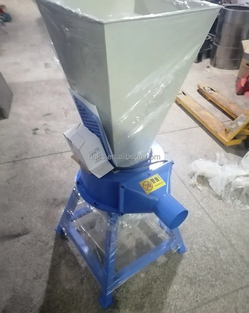 Vertical Scrap Sponge Waste Foam Cutting and Crushing Machine PE Material for Clothes Latex Memory Sponge Crusher