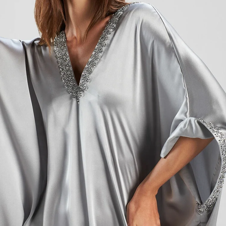 Hot Sale Discounts on Ladies' 100% Silk Pajamas Dressing Robe Gown Plus Size Christmas Pajamas Autumn Breathable Clothing