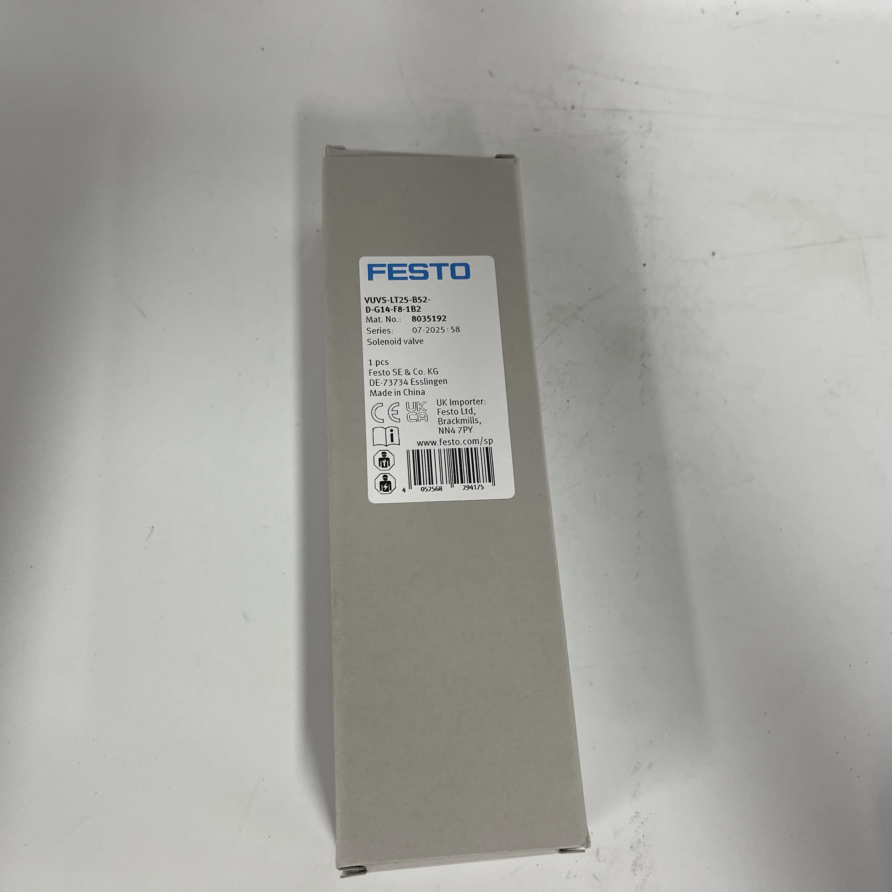 FESTO Solenoid Valve VUVS-LT25-B52-D-G14-F8-1B2
