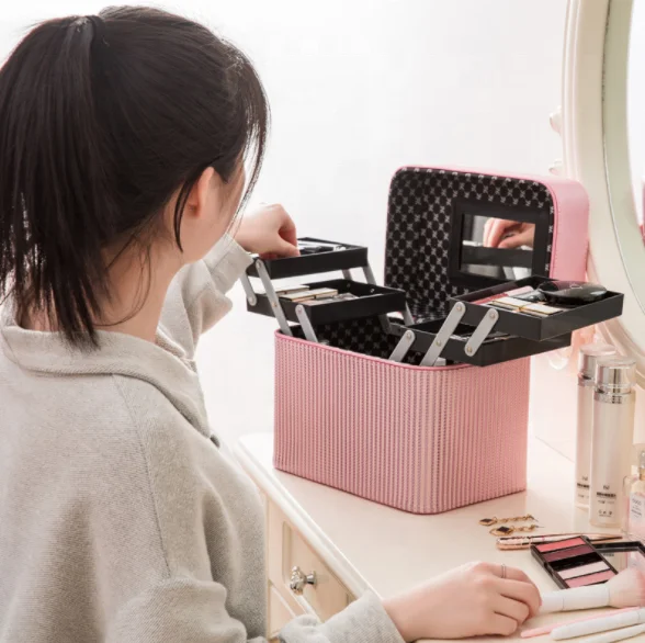 the office makeup bolsa