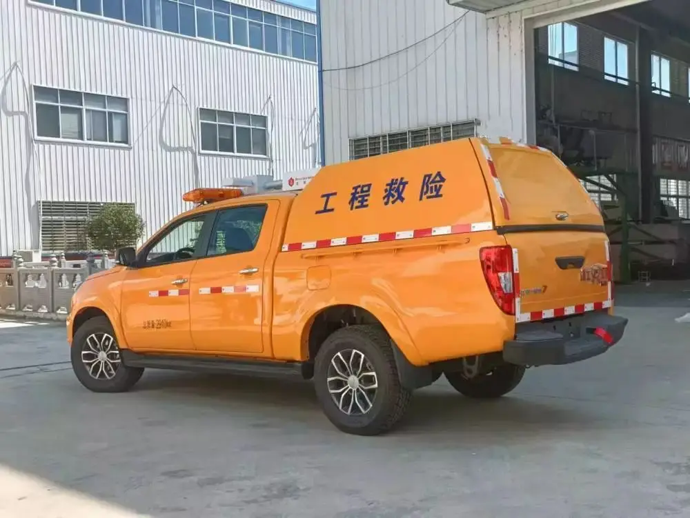 Jmc Light Rescue Pickup Truck 6 Wheels 8 Wheels Pickup Rescue Vehicles