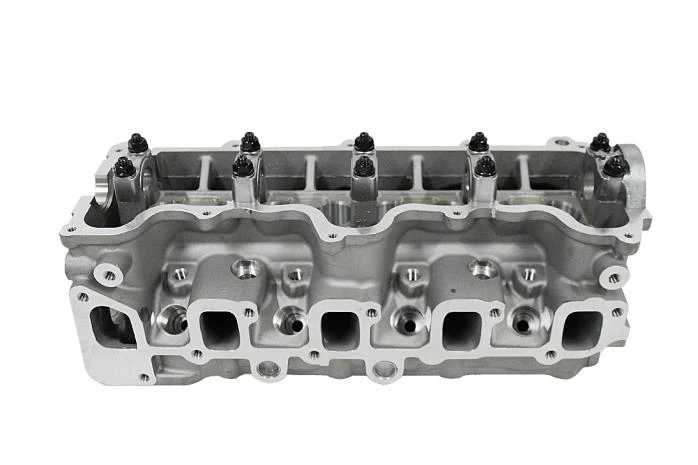 4EE1T Cylinder Head for OPEL VAUXHALL MAZDA ISUZU Engines