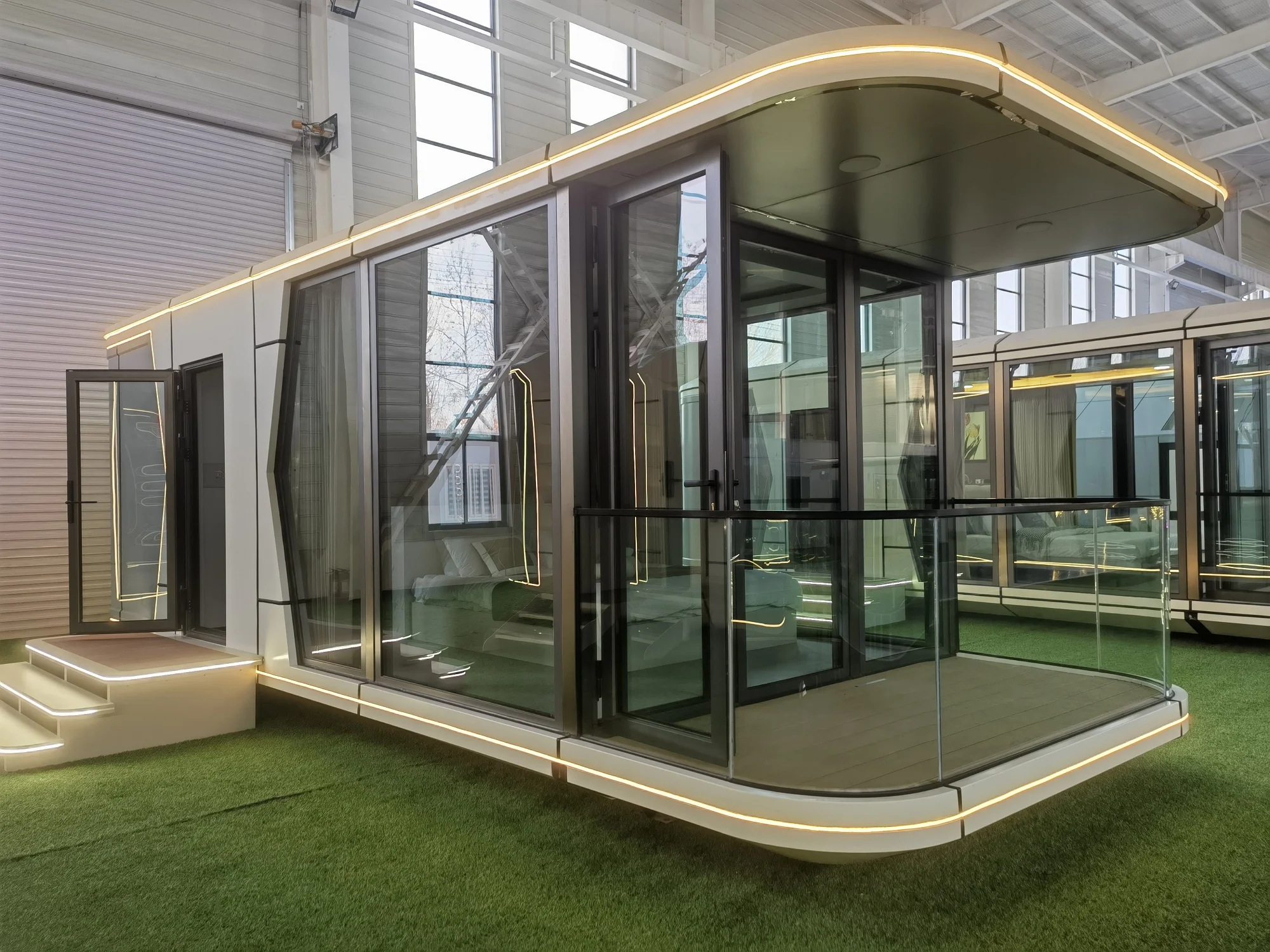 CGCH E5 Space Capsule Container Customized 6+12+6mm Double-Glazing Glass Mobile Tiny House Cabin Hotel Apple Cabin Container