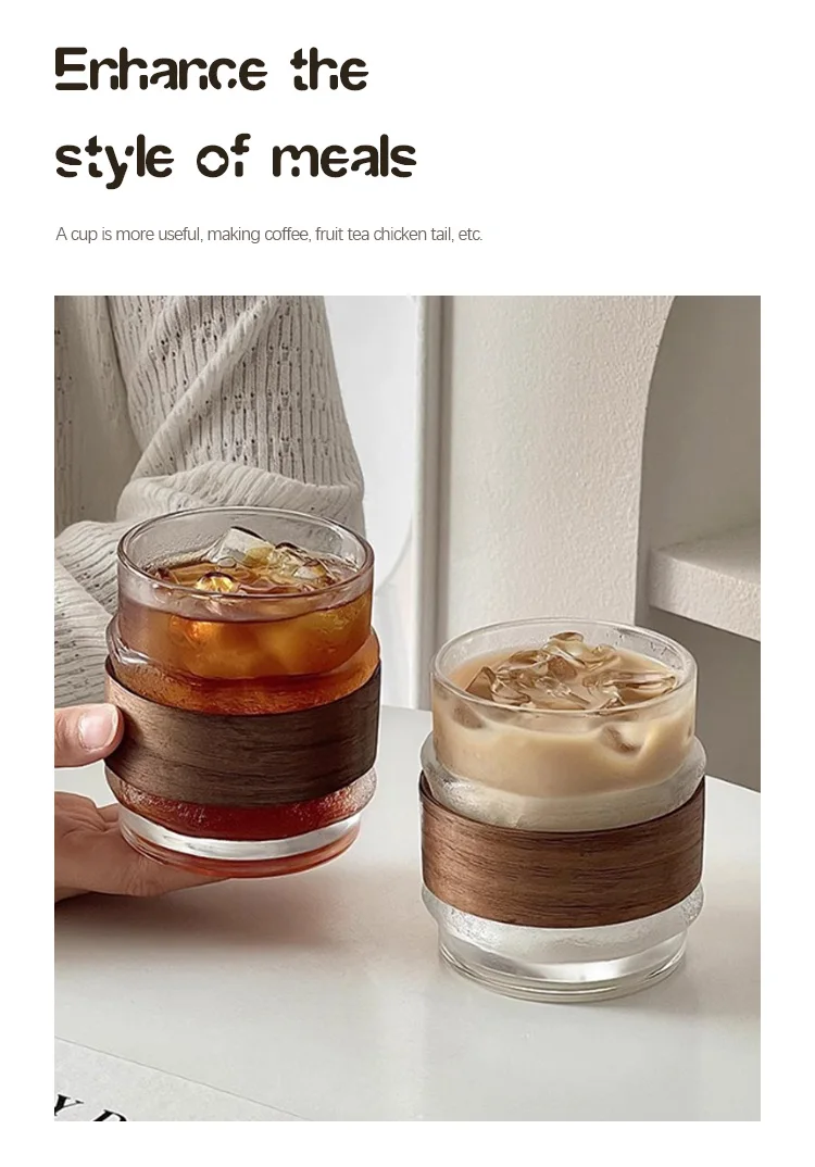 High Quality Heat Resistant Glass Hanging Ear Coffee Cup Insulated Tea Ice American Glasses With Wooden Sleeve