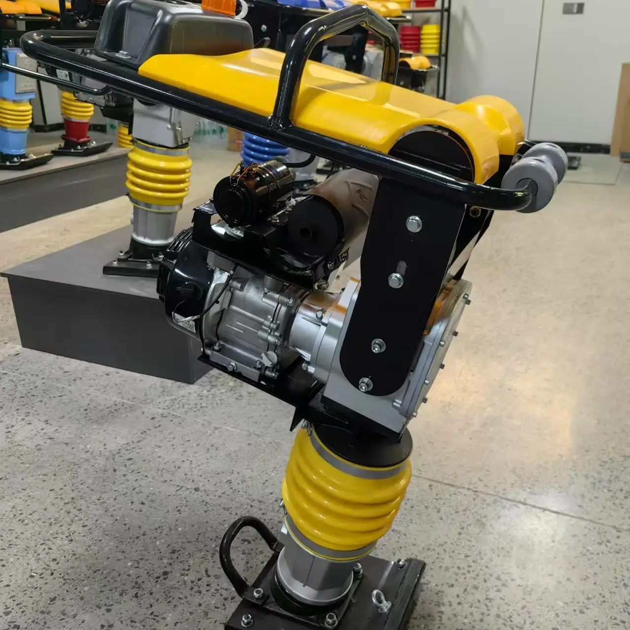 5 л.с. двигатель Honda GX160 ручной домкрат для прыжков небольшой трамбовочный уплотнитель Вибрационный трамбовщик дорожного строительства