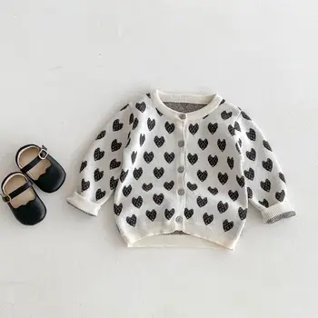 2025 Autumn and Spring Korean Style New Fashionable Heart Pattern Versatile Girls' Sweater Knitted Cardigan Coat