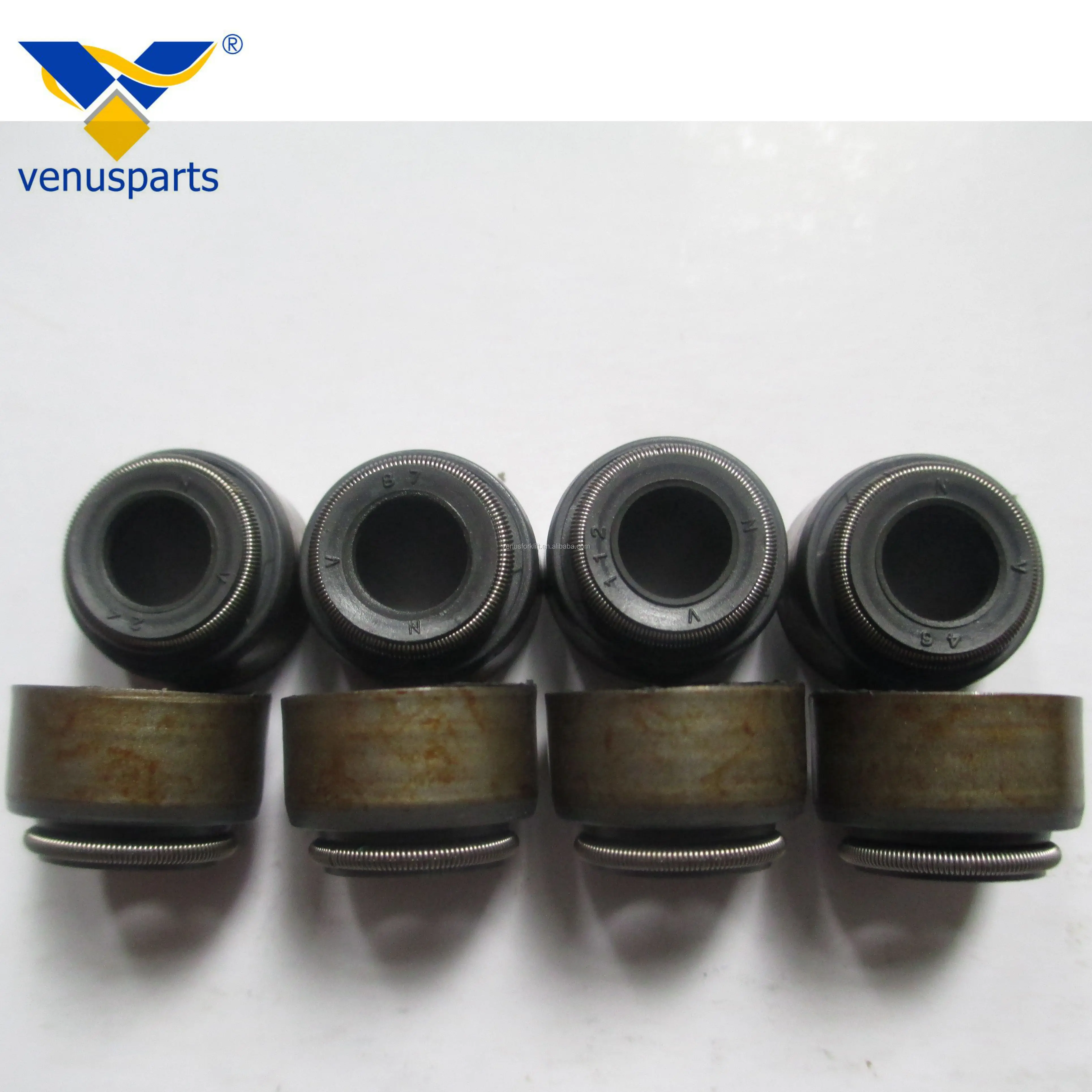 Forklift Diesel Engine D662 Valve Oil Seal Kubota D662 Valve Seal For