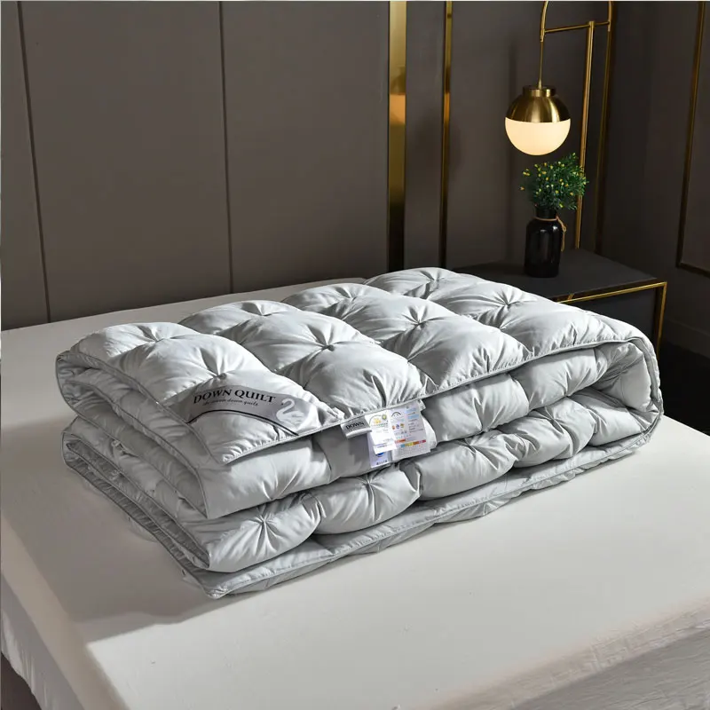 Home textile factory direct sales of eiderdown quilt