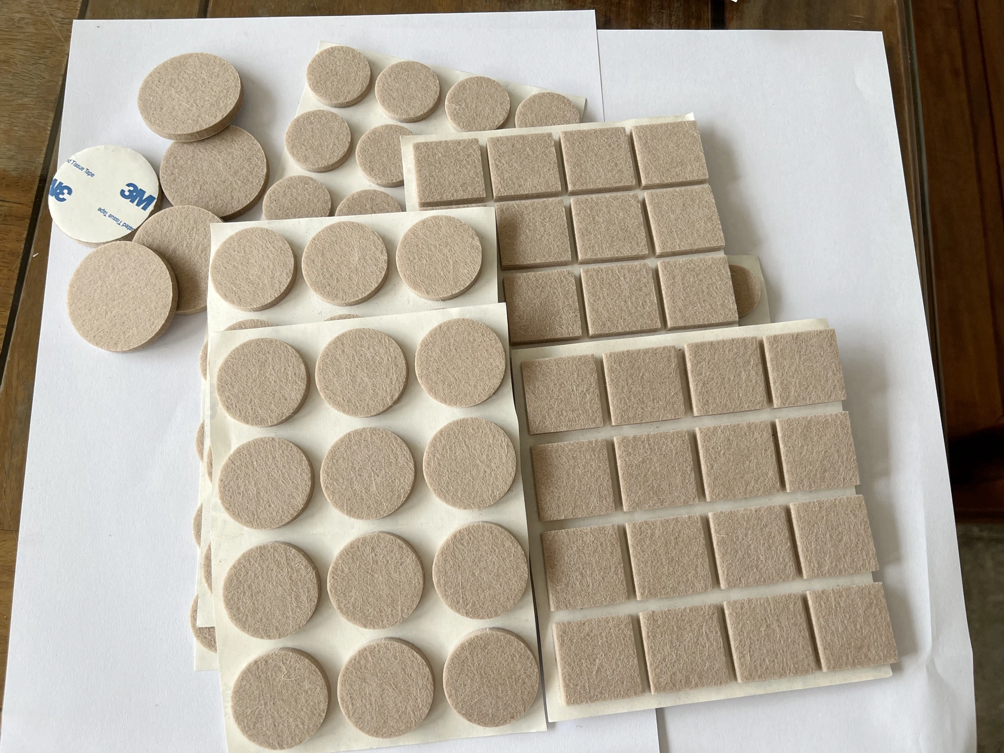 Imbottitura spessa autoadesiva di forma personalizzata imbottiture