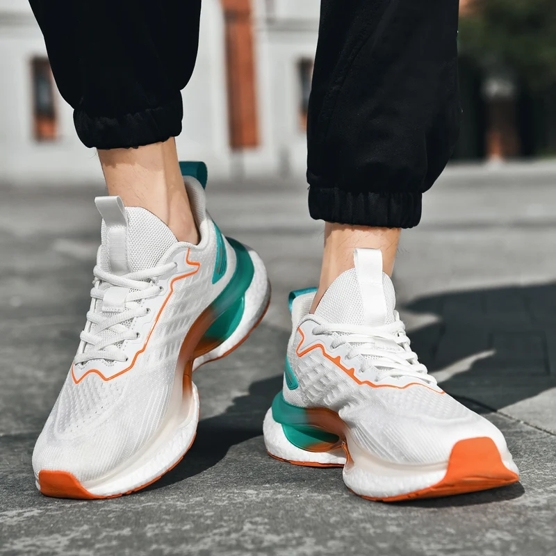 2024泉州厂家潮流白色透气双层TPU鞋底情侣鞋定制网布男女步行鞋