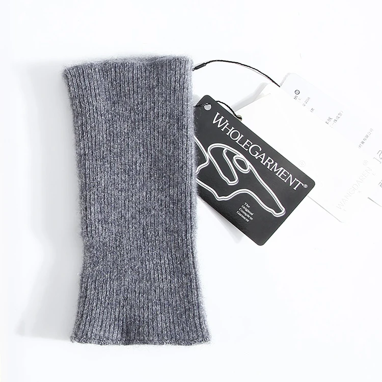 seamless weave gloves