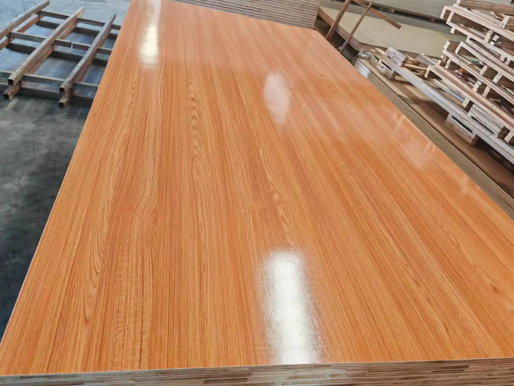 Marine Plywood Laminated Boards Hpl Sheets Melamine Plywood 18mm - Buy ...