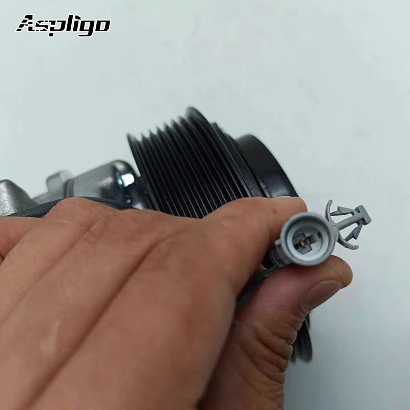New 10S15C Auto AC Compressor for Toyota Fortuner OEM 447220-4713 447190-3170 447190-3230 883200K350 88310-0k270 88310-25220