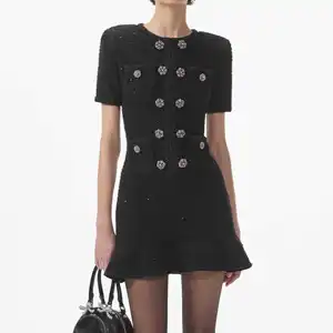 Boutique Wholesale Short Elegant Women's Dresses 2024 Fall New Niche Design Ivory Slim Mini Dress Knit Black Casual Dresses