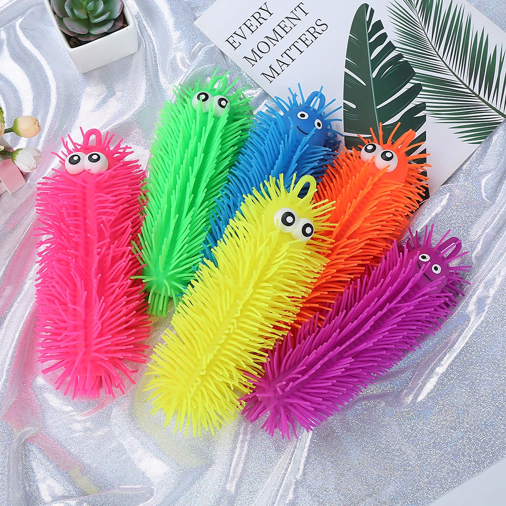 Yoyo Colorful Tpr Worm Puffer Ball Cheapest Cater Pillar Fluffy Puffer Ball With Light
