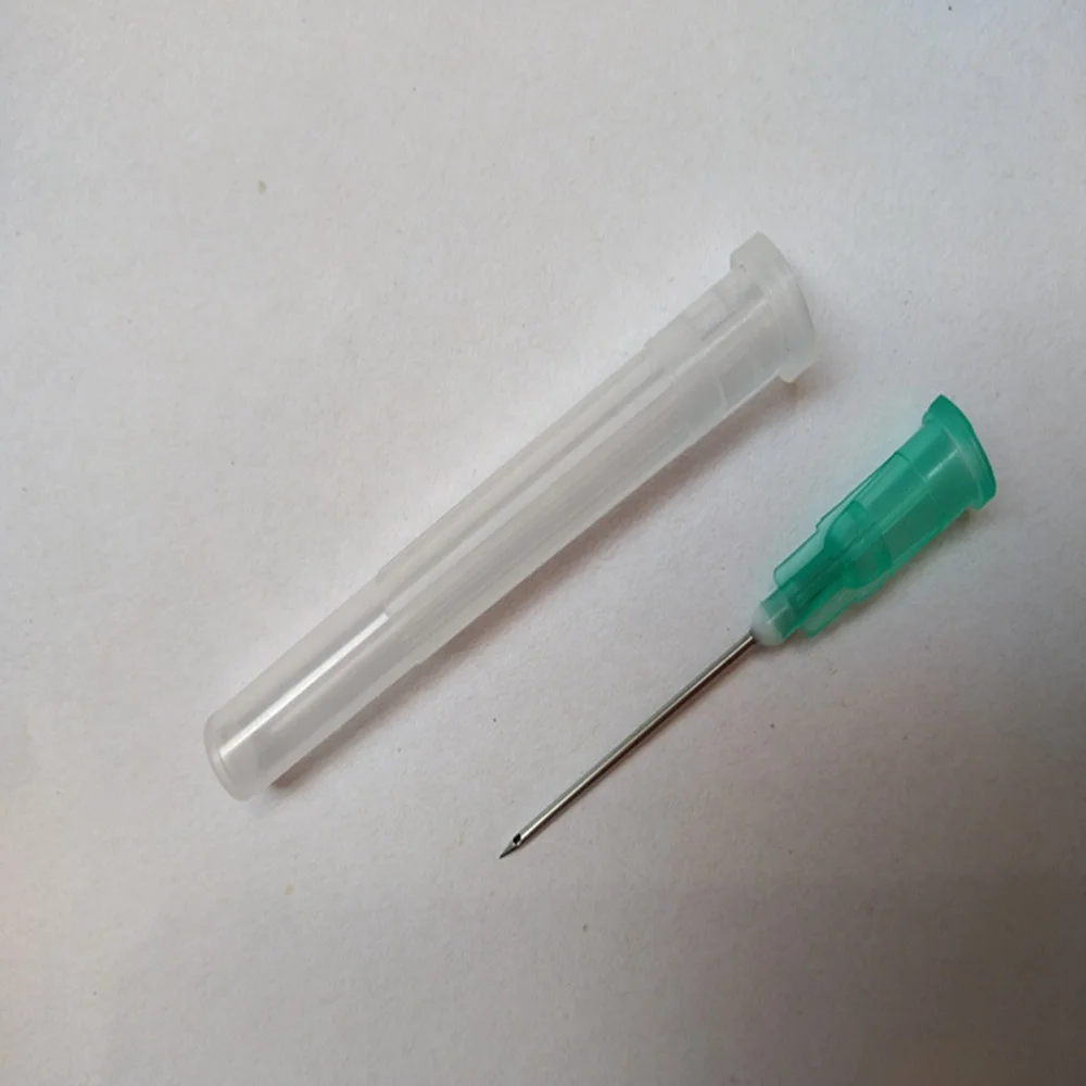 Veterinary Stainless Steel Injection Needle for Comfortably Administering Medications to Animals