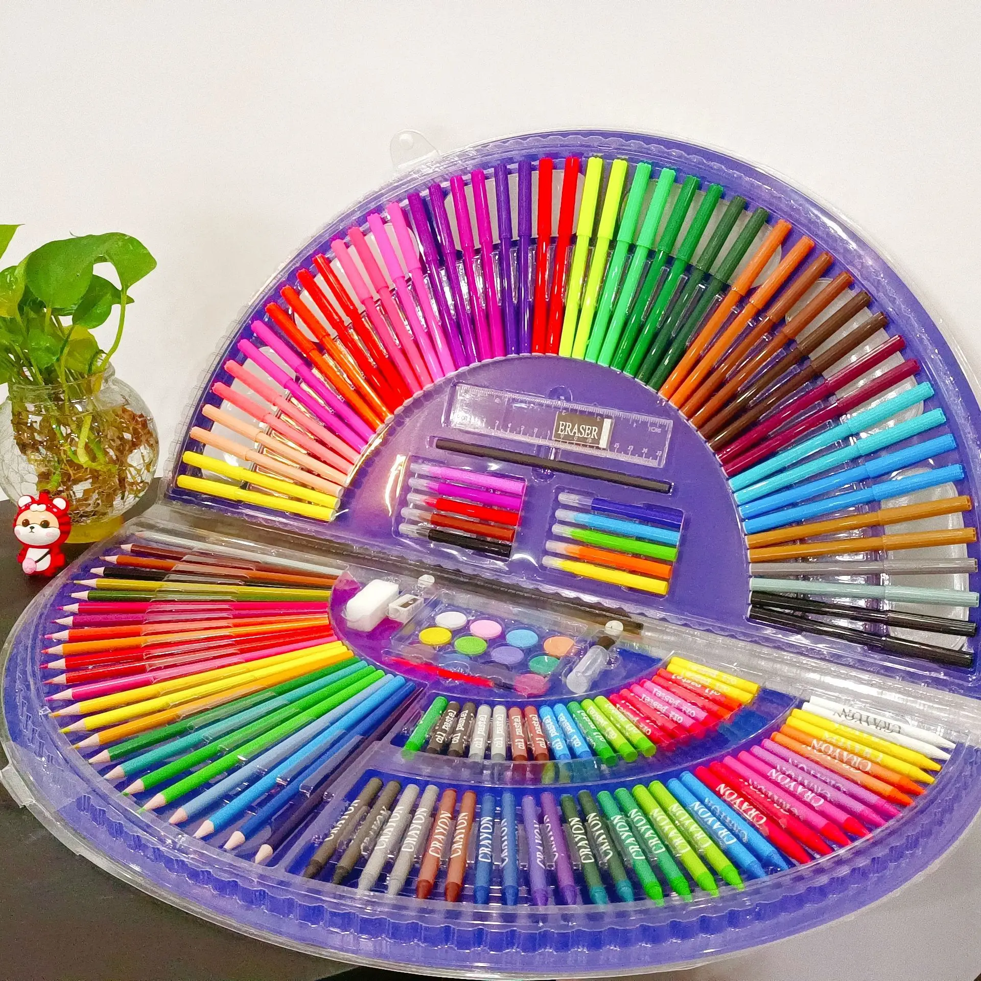 Achetez en gros Ensemble De Peinture Artistique Pour Enfants Couleur Crayon  Boîte En Aluminium Dessin Crayon Crayon Aquarelle Stylo Cadeau De Papeterie  Chine et Kit De Peinture D'art à 9.8 USD