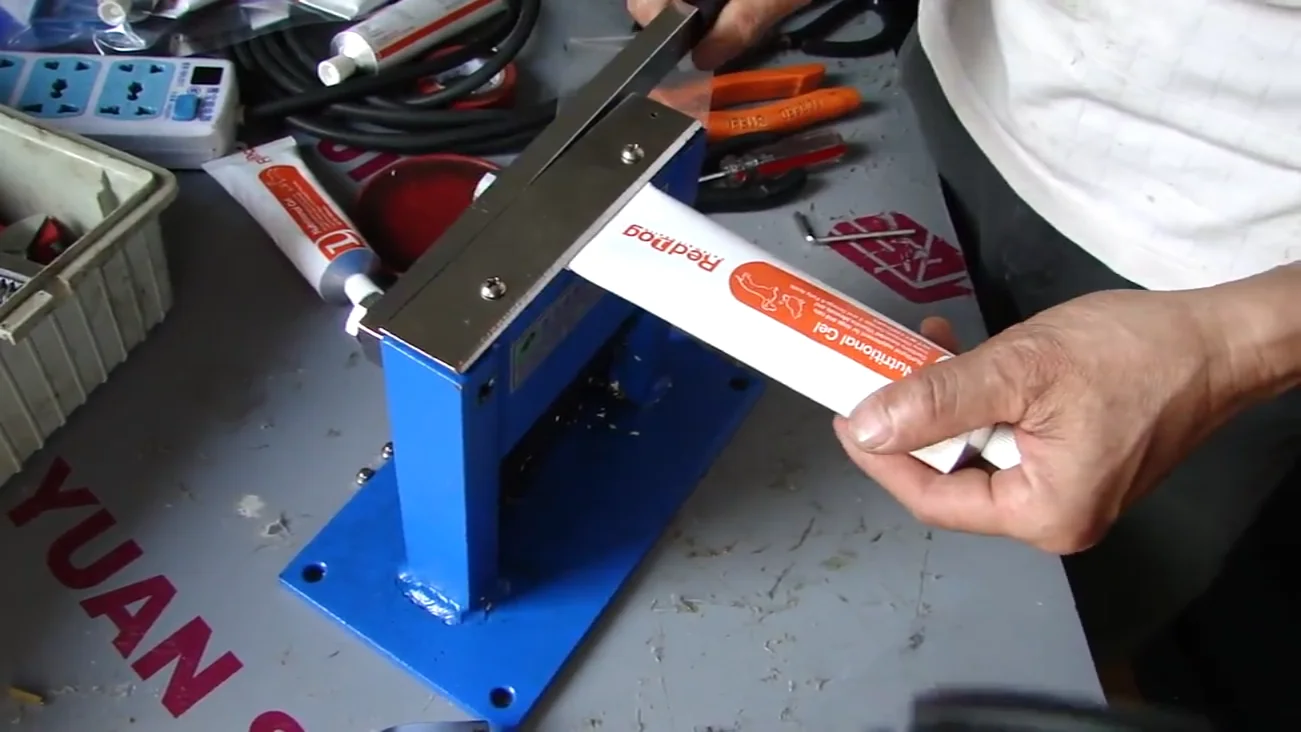 Manual Toothpaste Tube Sealing Machine Aluminum Pipe Sealing Tail