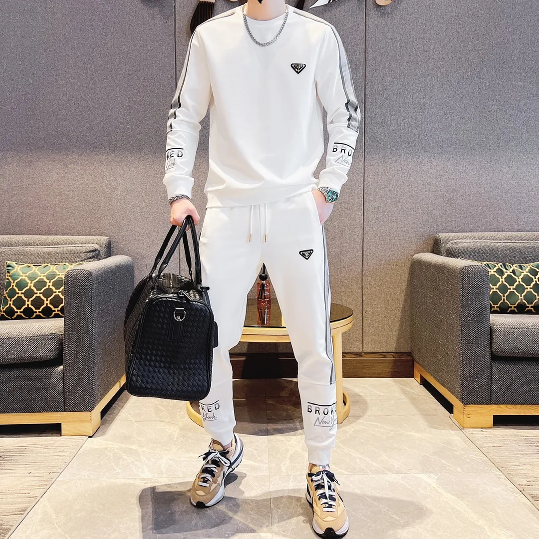 High Quality Designer Replica Cotton Patchwork Mens Lv''s Two Pieces Set  Zipper Sweatsuit - China Mens Two Piece Set Sweatsuit and Patchwork  Sweatsuit price