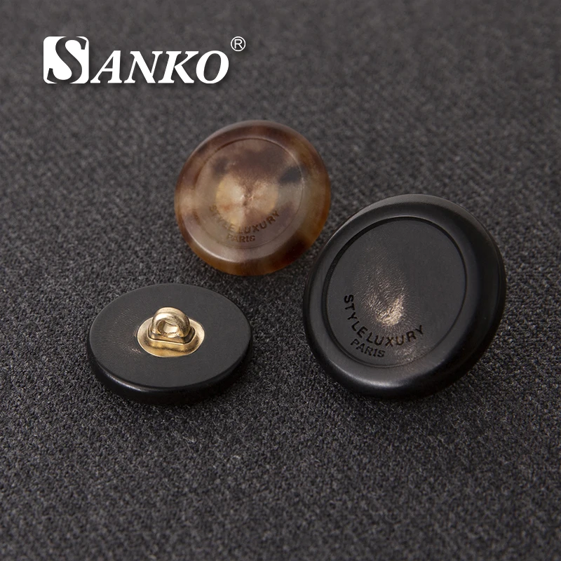 SANKO Professional Manufacturer Wholesale Natural Real Custom Ox Cow Horn Buttons for Suit