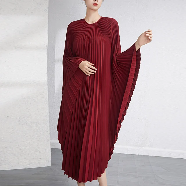 2022 New Plus Size Loose Casual Dresses Woman Plain Evening Dresses With Pleat Batwing Sleeve Pleated Swing Dress