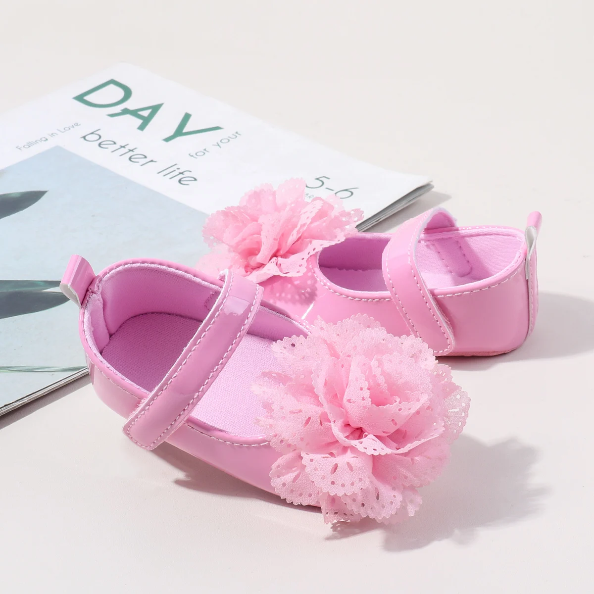 High Quality 2025 Spring Autumn Summer Big Flower Style Casual Shoes Anti-Slip Soft Soled Toddler Walking Newborn Shoe Girls factory