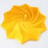 17.5cm golden spiral star