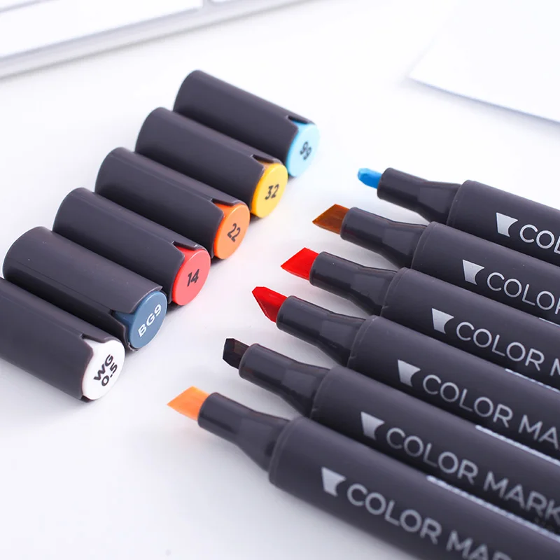 40 Color Alcohol Markers,Dual Tip Art Marker Pen Alcohol-Based Markers Classic Series Alcohol Felt Permanent Markers Animation Art Sketch Sketching 
