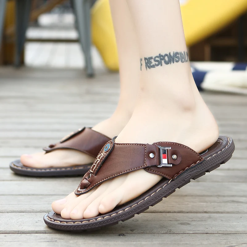 Wholesale Men's Rubber Flip Flops Fashion slippers Retro Casual Leather  Flip-flops slippers Men Flip Flops
