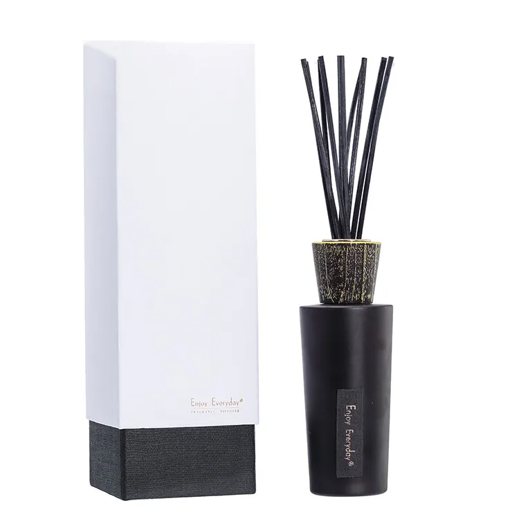 product customized wholesale luxury reed diffuser home decoration essential oil diffuser perfume glass bottle reed diffuser gift set330-8