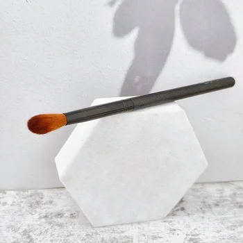 Detail Brush  Fine Eyeliner Facial Brightening Brush Lending Brush for Makeup